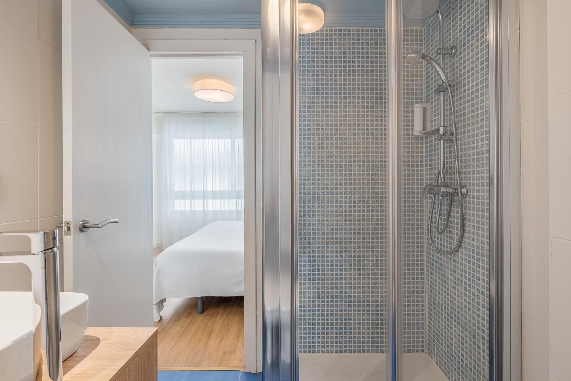 Granada Suites By Olala Homes Екстер'єр фото